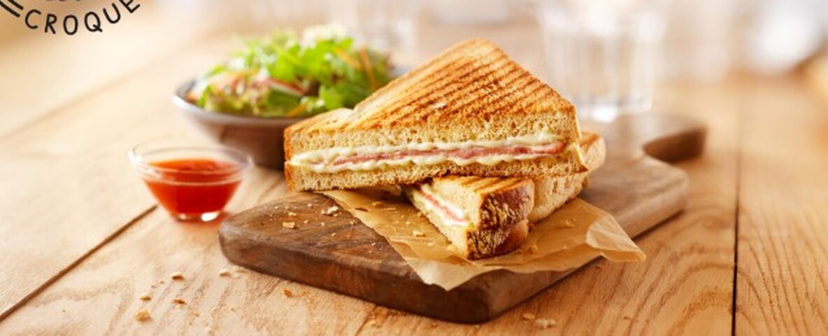 Croque ham kaas met rauwkost