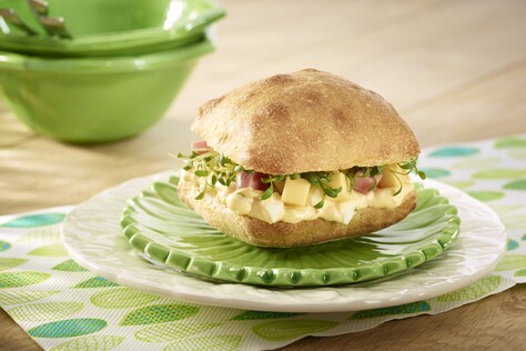 075_eiersalade_broodje